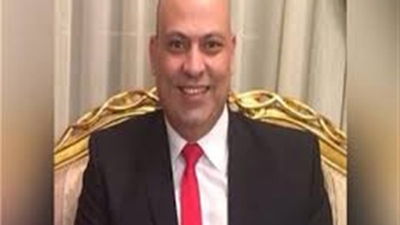  الدكتور أشرف تمام