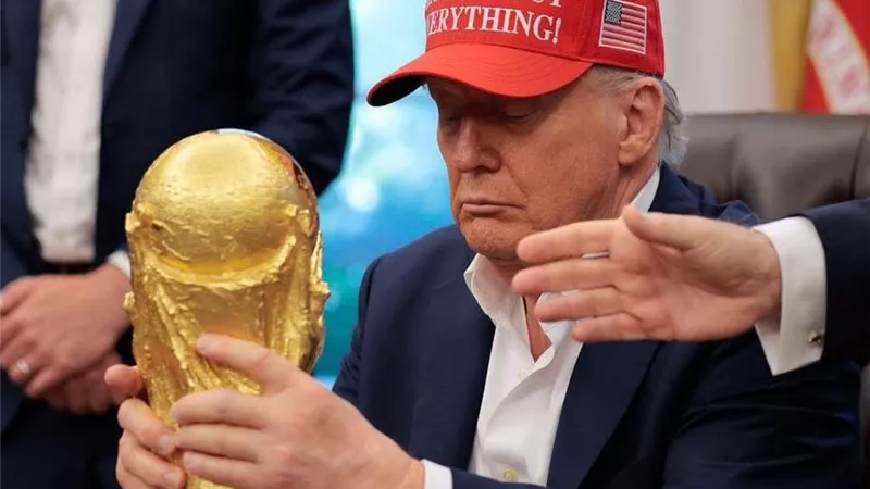 ترامب ينتقد أسعار تذاكر مباريات كأس العالم 2026 