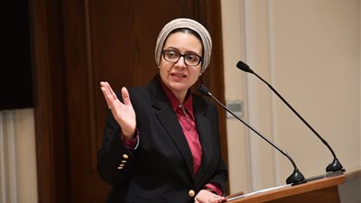 «فوضى فيلة».. المياه تغرق المرسى وتربك حركة السياحة بأسوان