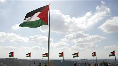 تصعيد في القدس تحت الحماية الإسرائيلية.. والخارجية الفلسطينية تحذر من تغيير هوية المدينة