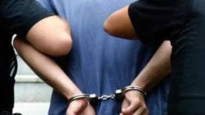 لانتحالة صفة موظف بأحد البنوك بالمنيا.. سقوط عنصر  تخصص في النصب الإلكتروني 