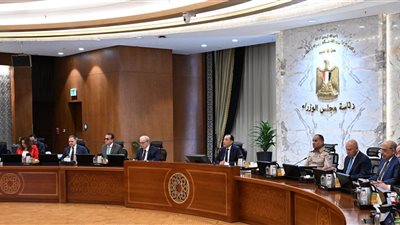رئيس الوزراء يوافق على عدة قرارات خلال اجتماعه الأسبوعي| تفاصيل