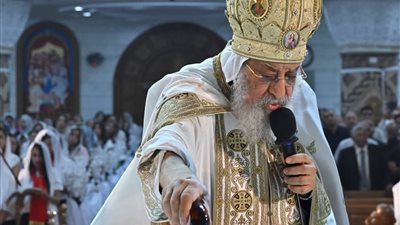 تدشين كنيسة الشهيد مارمينا بدار السلام ورسامة خمسة قمامصة بيد قداسة البابا