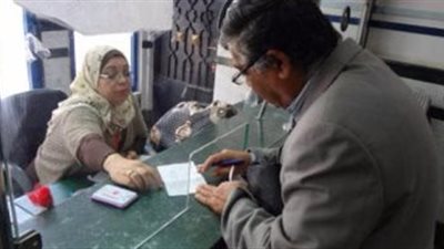 أزمة المعاشات تشعل غضب البرلمان.. مطالب ببدائل إنسانية لكبار السن بعيداً عن التطبيقات المعقدة