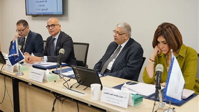 مجلس أمناء جامعة عين شمس الأهلية يناقش الانطلاق الأكاديمي والشراكات الدولية| تفاصيل 