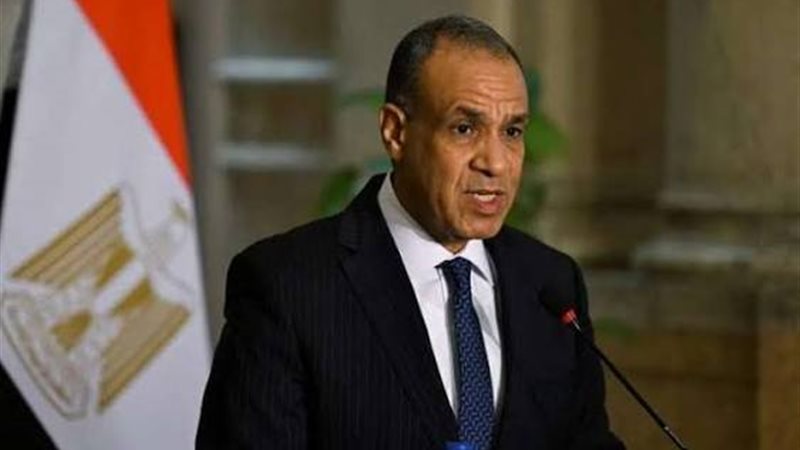 الدكتور بدر عبدالعاطي