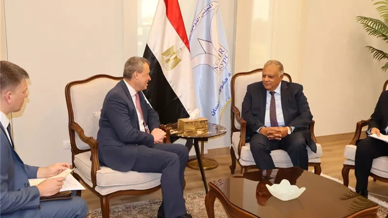 رئيس القومي لحقوق الإنسان يستقبل سفير أوكرانيا لبحث التعاون المشترك
