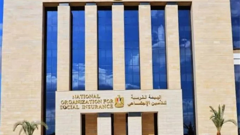 بتوجيهات رئاسية: صرف معاشات يونيه قبل عيد الأضحى