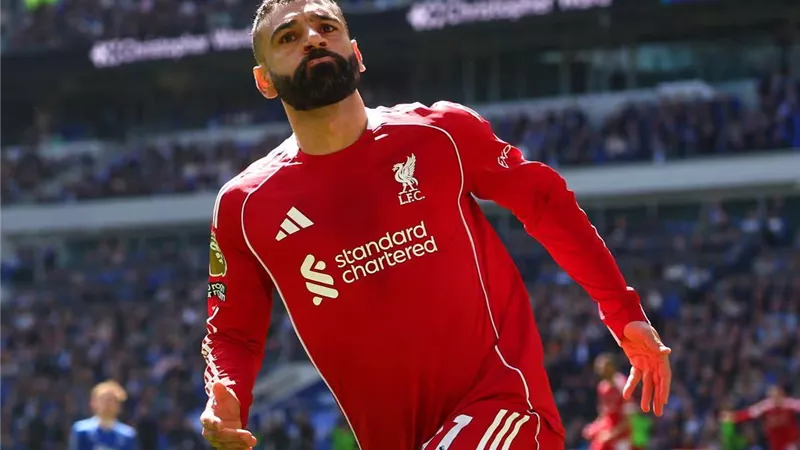 قبل ظهوره الأخير خارج أنفيلد.. محمد صلاح يواصل مطاردة أساطير الدوري الإنجليزي بأرقام تاريخية