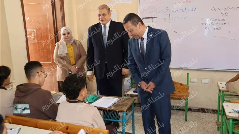 جولة مفاجئة تُربك لجان الامتحانات بالمنوفية.. ومحافظ المنوفية يضع التعليم تحت المجهر