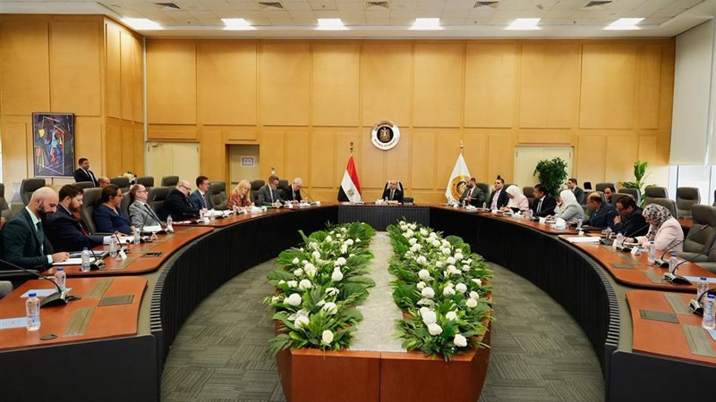 صورة من اللقاء