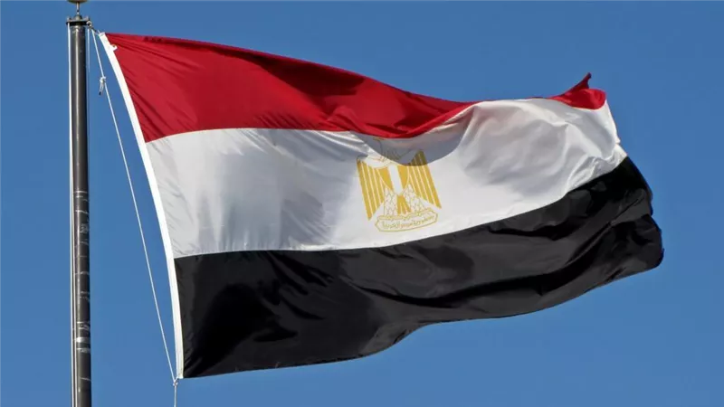 مصر تستجيب لمناشدة الإسعاف في شمال غزة وتباشر فتح شارع مستوصف الشيخ رضوان