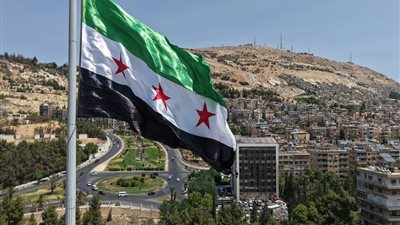 مقتل جندي سوري وإصابة 12 آخرين إثر انفجار سيارة مفخخة في باب شرقي بدمشق