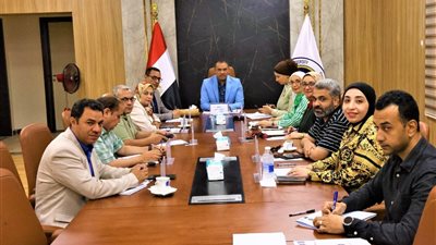 «المنصورة الأهلية» تبحث تطوير التعليم والتحول الرقمي وخطط التدريب للعام الجديد