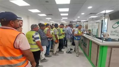 العمل تبدأ صرف منحتين للعمالة غير المنتظمة بقيمة 767 مليون جنيه لـ255 ألف عامل
