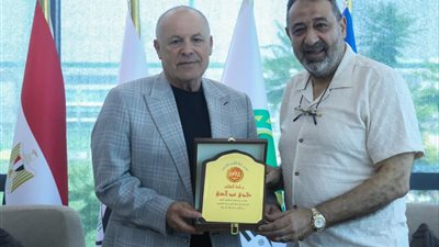 اتحاد الكرة وجمعية اللاعبين المحترفين يناقشان تعزيز التعاون المشترك