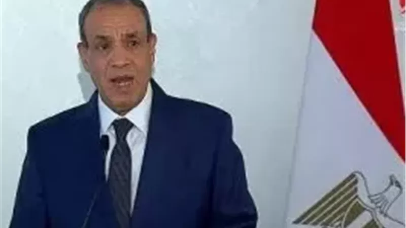 الدكتور بدر عبد العاطي،