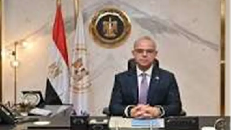 الحكومة تقرر تقليص إجازة عيد الأضحى بالمنافذ الجمركية لضمان تدفق السلع