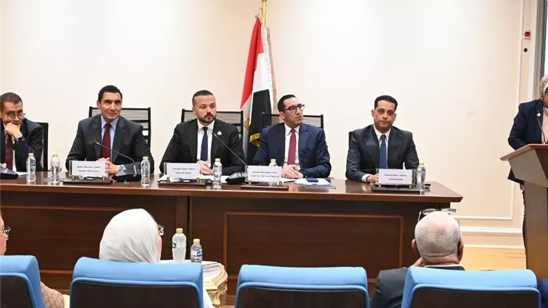 وزير الرياضة يبحث مع النواب دعم ريادة الأعمال وتمكين الشباب