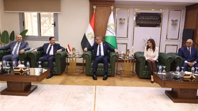 محافظ الجيزة ومدير أمن المحافظة يبحثان تأمين عيد الأضحى ورفع الجاهزية الأمنية