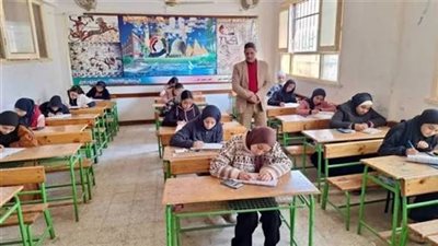 بدء تسليم أرقام جلوس الثانوية العامة في المدارس اليوم