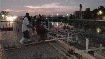 الجيزة تبدأ إنشاء سور خرساني على ترعة المريوطية لحماية المواطنين من الحوادث