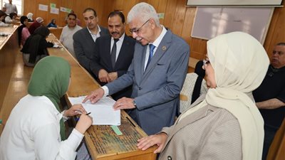 رئيس جامعة المنوفية يتابع امتحانات الترم الثاني 2026 بكلية التربية للطفولة المبكرة| صور