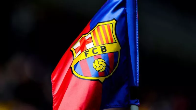 نيمار جديد.. برشلونة يدرس التعاقد مع موهبة برازيلية شابة