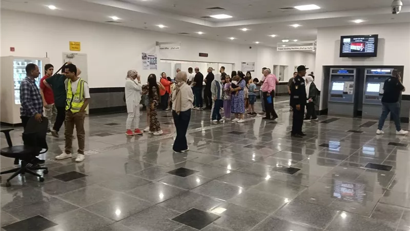 بخصم 50% على التذاكر.. إقبال قياسي على مونوريل شرق النيل والمواطنون يتجهون للعاصمة الإدارية 