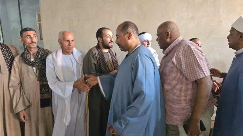 عفو ومصالحة في «بني محمديات».. أسر الضحايا تستجيب لدعوة شيخ الأزهر والإمام الأكبر يشيد بموقفهم