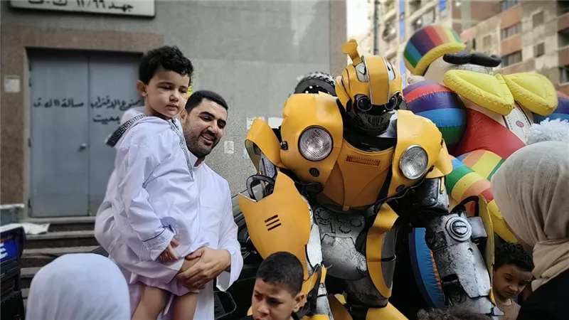 الإسكندرية تحتفل بعيد الأضحى وسط أجواء روحانية و بهجة عائلية مميزة