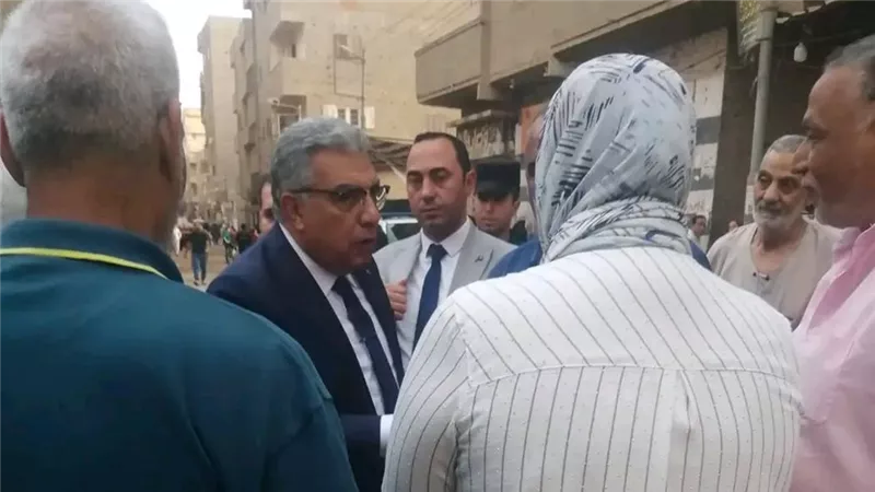 محافظ الدقهلية يوجه بحملة نظافة مكبرة ورفع الإشغالات بقرية منية سمنود خلال 24 ساعة