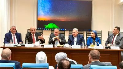 برئاسة الشيحي.. جلسة برلمانية تجمع وزيرا 