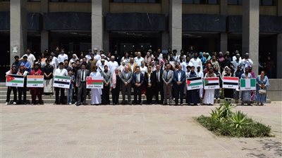 جامعة العاصمة تحتفي بالتنوع الثقافي بمشاركة طلاب من ثماني دول