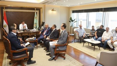 وزير الزراعة يناقش مطالب النواب والشيوخ.. توجيهات عاجلة لحل مشكلات المزارعين