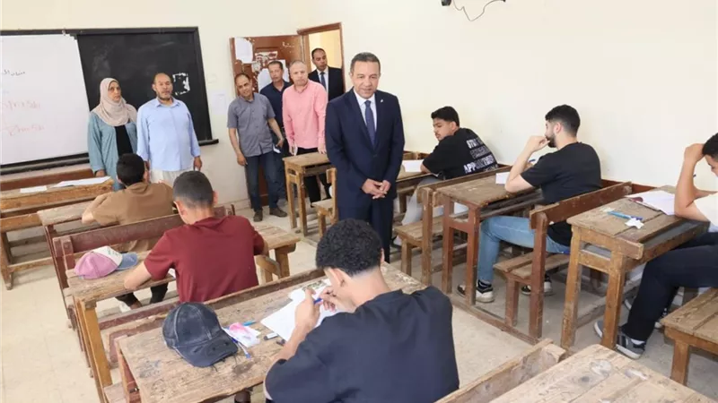 إحالة مدير ادارة ومدير مدرسة للتحقيق بالمنوفية.. تفاصيل