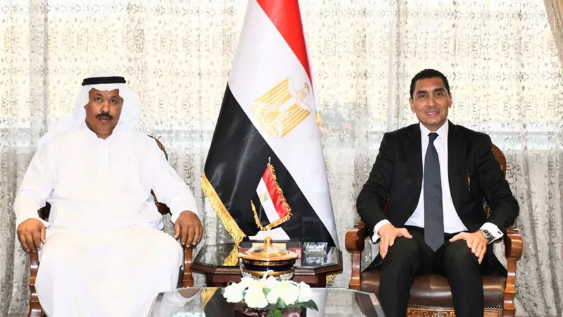 وزير الرياضة يبحث مع رئيس الاتحاد المصري للهجن خطة البطولات والفعاليات المقبلة