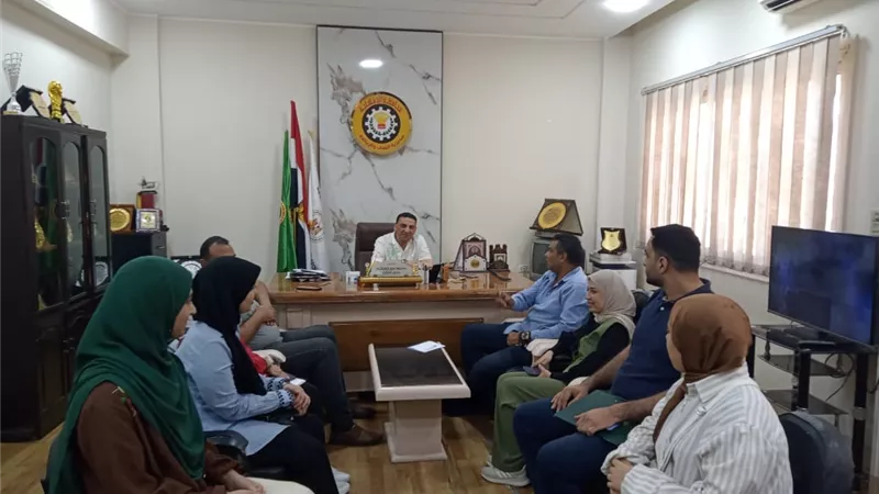 وزير الشباب والرياضة يبحث مع الأندية آليات مواجهة مديونيات المرافق ودعم الاستقرار المالي