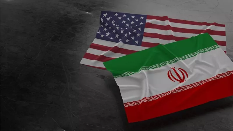 طهران وواشنطن ومسقط.. تفاهم ثلاثي وشيك حول الملاحة في هرمز