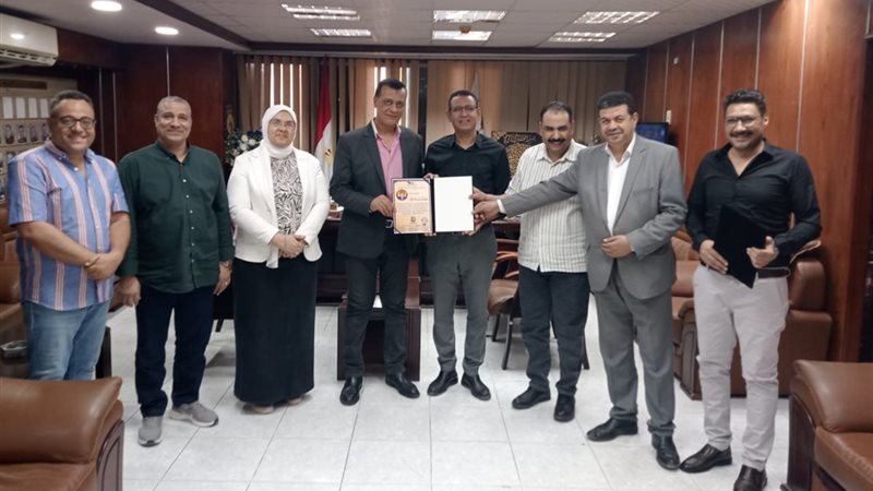 الدكتور محمد السيد