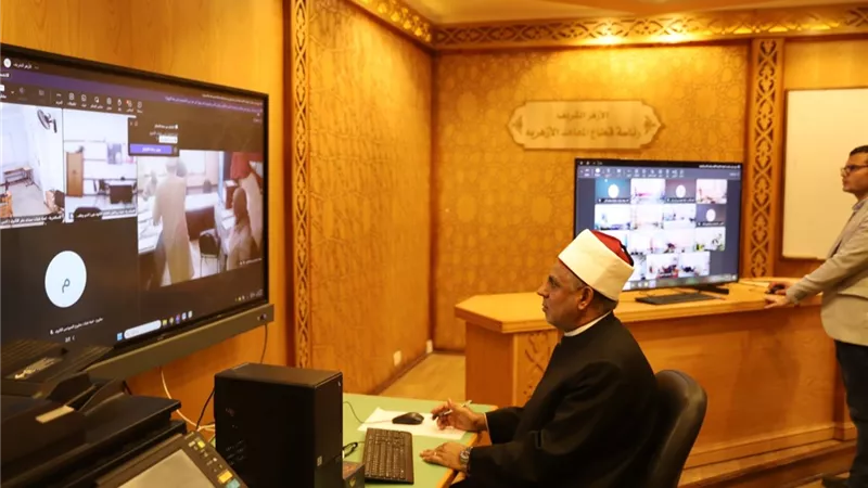 ارتياح بين طلاب الثانوية الأزهرية بعد امتحان التفسير.. والأزهر يؤكد: لا شكاوى 