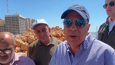 وزير الري: لأول مرة بالإسكندرية نقل الرمال من البحر لحماية الشواطئ 
