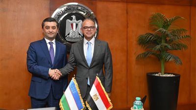 وزير الاستثمار والتجارة الخارجية يبحث مع نظيره الأوزبكستاني تعزيز التعاون الاستثماري والتجاري بين البلدين