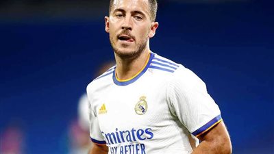 على طريقة هازارد.. ريال مدريد يدرس فسخ عقد نجم الفريق