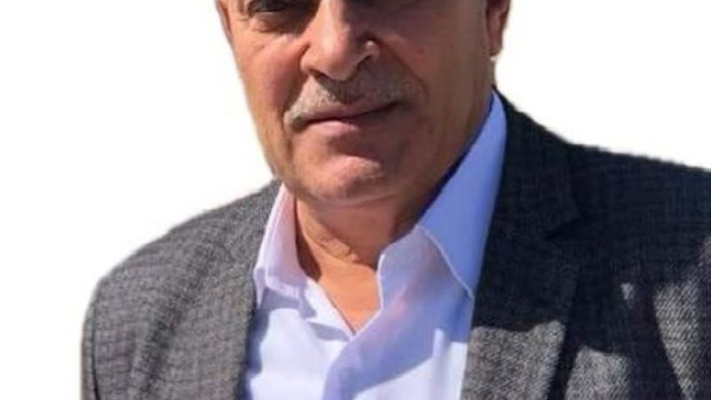الدكتور عبدالعزيز