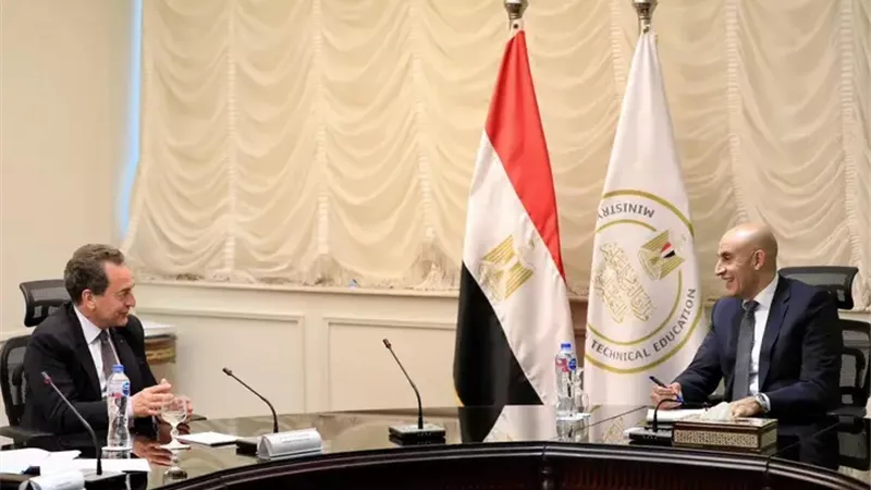 مصر وفرنسا يبحثان تعزيز التعاون في التعليم الفني والتدريب المهني