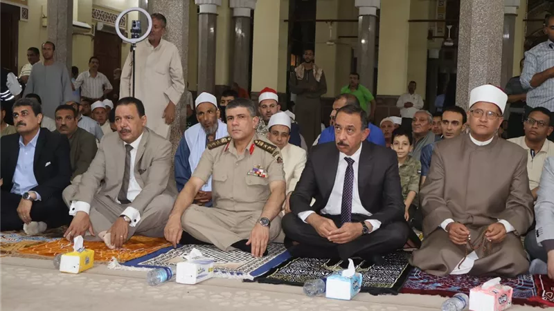 محافظ سوهاج يشهد احتفال الأوقاف بالعام الهجري الجديد بمسجد العارف بالله 