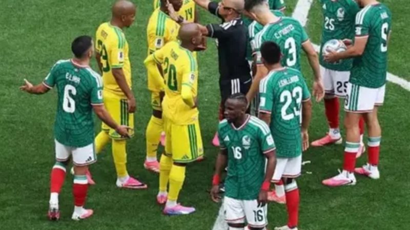 المكسيك وجنوب افريقيا