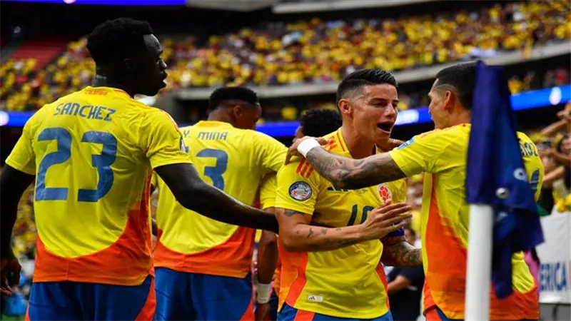 التشكيل الرسمي لمواجهة كولومبيا والكونغو الديمقراطية في كأس العالم 