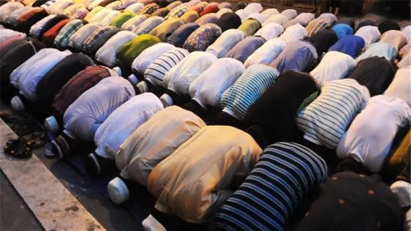 فقه الهجرة إلى الله.. وزارة الأوقاف تنشر موضوع خطبة الجمعة وتحذر من الغش في الامتحانات